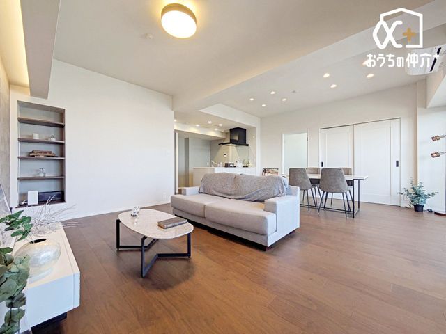 rO 20.4̍LXƂƏ㎿郊rOB̌YAS炮Ԃ߂ʂȏꏊB