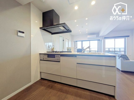 Lb` ǂȂLb`ŜrO_CjOƈ̂ɂȂ邱ƂŁA邭JӂԂɁB