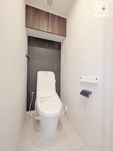 gC fUCƋ@\a鉷gCBƐ܂郏N̋ԁB