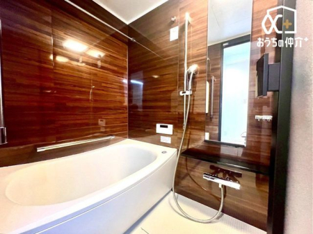  oX[ŃbNXoX^CBoX^uɂĊȂSƑ̂tbVBP̔Ă鐴̂oX[B