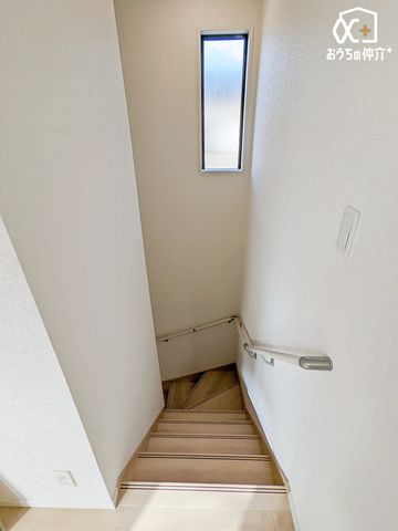 ̑ 薾邭A肷tňSȊKiłB