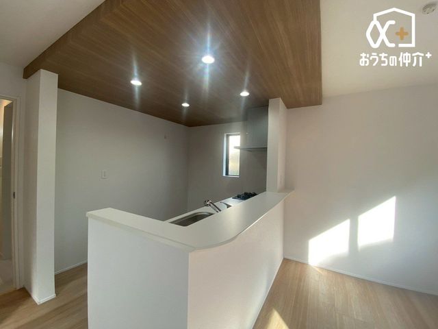 Lb` lC̑Ζʃ^CṽLb`IzV₷H̏Еt͂ǂ܂BȂ烊rOnAqlVԗlqȂ̂AhƃAhoCXł܂