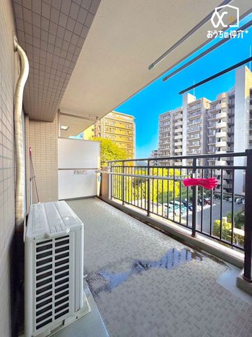 oRj[ 11.72m2̃ChoRj[BzǍDŐ󕨂KɊAlG̈ڂ낢ԂłB