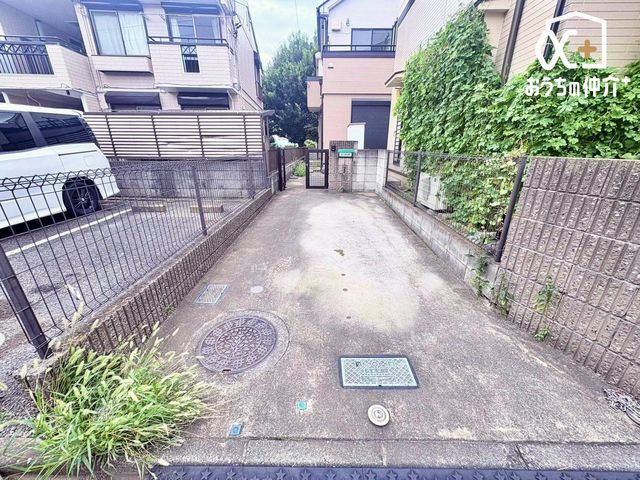  J[Xy[X̗lqBԒʂ̏ȂOʓHłԂ̏oNNłB