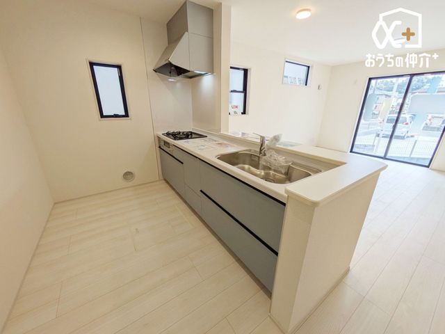 Lb` X^CbVŁA@\IȃLb`Xy[XłB