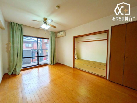 rO 邢z˂̓郊rO͂ƂԂ߂ꏊ