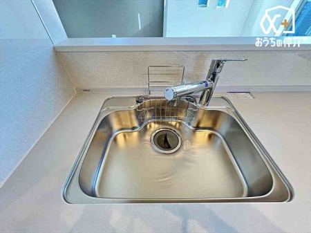 Lb` LXƂVN̗lqłB􂢕VŃA̐􂢕yĂ܂B