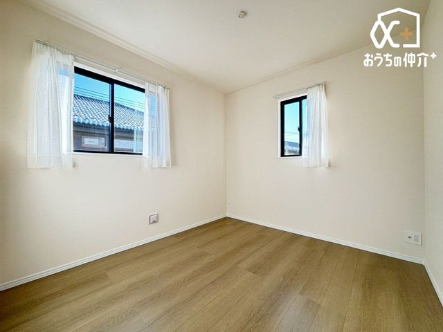 �q������ -