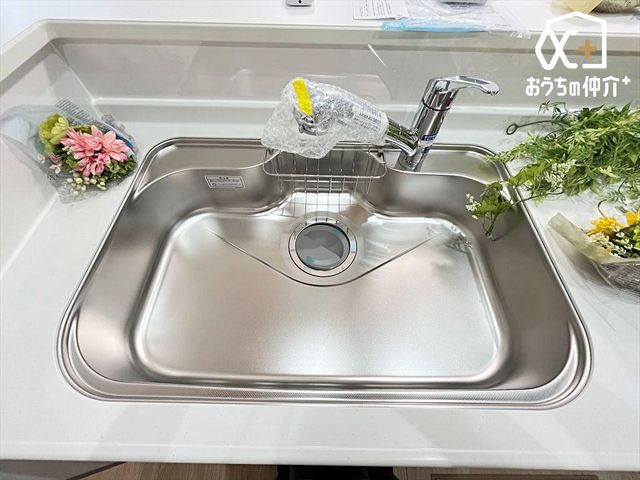 Lb` LXƂVN̗lqłB􂢕VŃA̐􂢕yĂ܂B