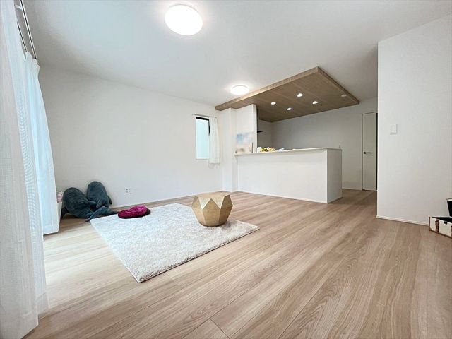 rO ƑƉby߂Lb`łB΂ɂ邩AbRƂ݂͂܂B܂ArO̗lq킩̂ňSčƂɏWł܂ˁB