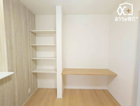 [ 傫ȉוyX[łeʂ̎[Xy[XBV[YpiA̕EW[pi܂̂ɂƂĂ֗łB猩Ȃ\Ȃ̂ŁA[Ă镨ċCɂȂƂƂ܂B