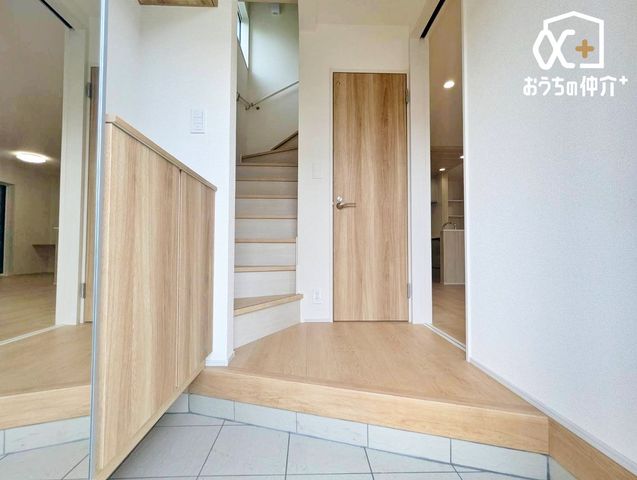  LXƂϖ͓IȌւ̏ZƂȂĂ܂BƑ݂Ȃ񂪋C悭AĂԂƂȂĂ܂B[͂\̂Ō֎肪XbLƕЕt̂Aꂵ|CgłˁB