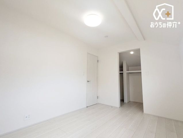 Q Ƌ̔zu₷VvȂBlXȐX^CV[ɑΉ\łˁB