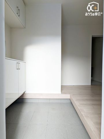 ���� �p���t���̃V���[�Y�{�b�N�X�ŁA�C�⏬��������������[���Ȃ���A���o�����O�̑S�g�`�F�b�N���X���[�Y�ɁB���ւ��X�b�L�������A�����̐g�x�x�����K�ɂȂ�܂��B