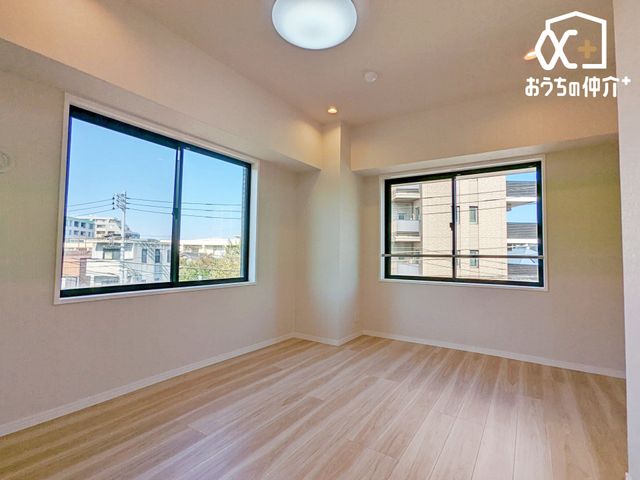 q Qʍ̖̌邢BJΐSnǂʂ蔲܂BAnŖ邳Aʂ̊Ă݂ĉB