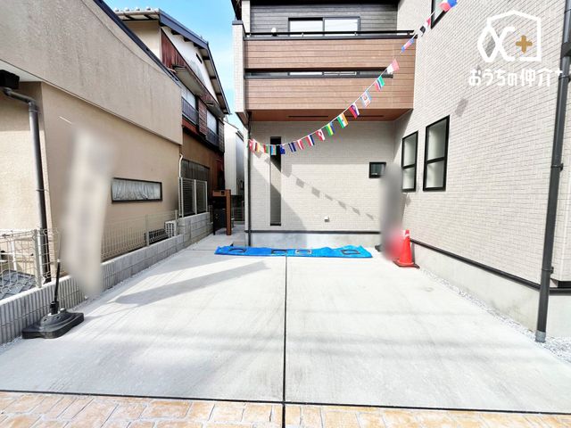  2�䒓�ԉ\�ȃJ�[�X�y�[�X�ŗ��q�������S�B�Ƒ��̃��C�t�X�^�C���ɍ��킹�ď_��Ɏg����g������̗ǂ��X�y�[�X�ł��B