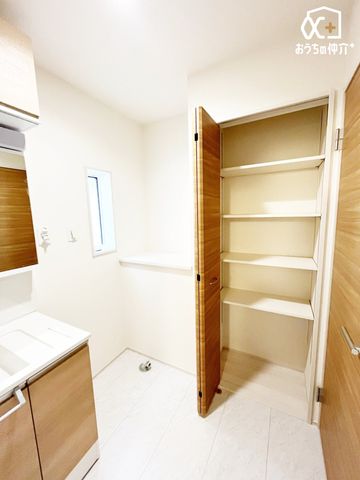 ���ʑ�E���ʏ� �����h���[�X�y�[�X���Ɏ��[�X�y�[�X���m�ہB�^�I�����܂Ȃǂ��܂Ƃ߂Ă��܂��āA���ʂ܂�����������ۂĂ܂��B