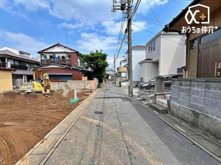 nOώʐ^ ԃXy[X2䕪BƎ{݂_݂zXւ߂Ԃł̂oX[YB