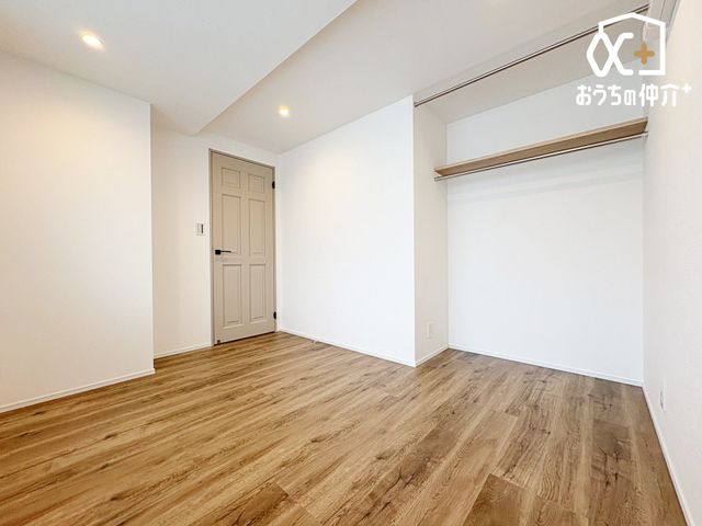 Q ƖQB͏_炩Ȍɕ܂āASn悢̎n܂}炬ԁB