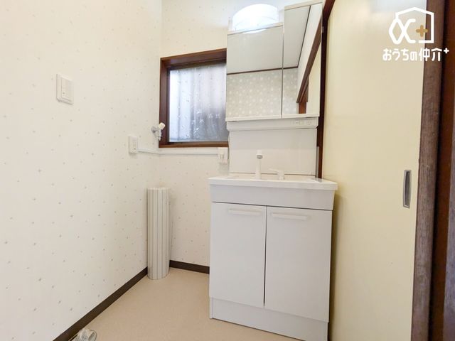 ʑEʏ `Wash room`傫Ȑʁ@Ƒ݂ȂgʎBZɂ͎g₷ʂŁAXeLȈ̃X^[g܂傤BCv̐ʉϑ