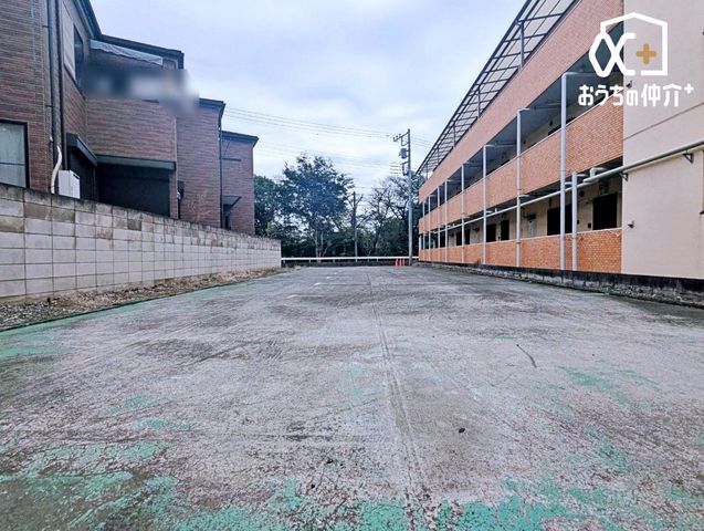 nynʐ^ 󂪍LՐÂ1w̃GAłB