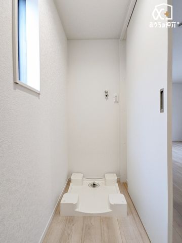 ���ʑ�E���ʏ� ����������ʕ����ǍD�ȃ����h���[�X�y�[�X�ł��B