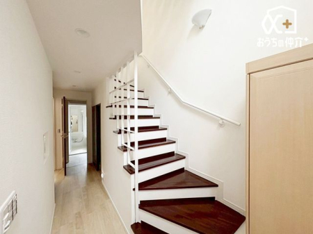 ̑ 薾邭A肷tňSȊKiŏȂqlSď艺肪ł܂B