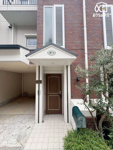  O猩ւ܂̗lqłB񌻒nɑ^łB