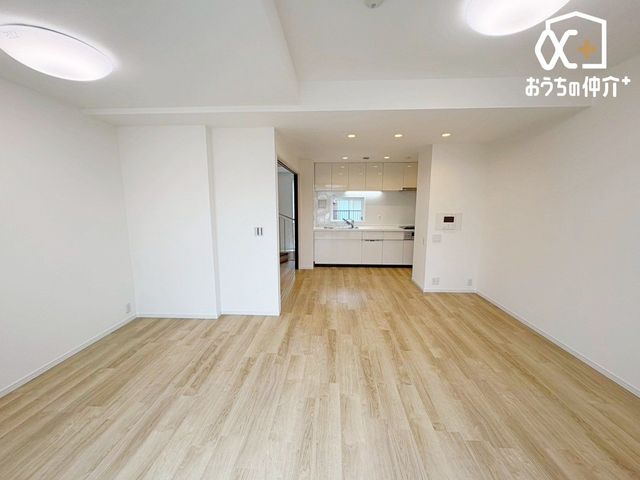 rO 傫ȑ炽Ղzޖ邢15.7rOBƑc⃊bNX^CɍœKȊJӂԂłB