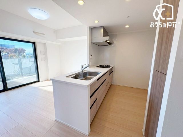  Ƒ̉beފJIȃJE^[Lb`IrOn݌vŁAql̗lqmFłAƎƊyKɂȂ܂B