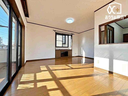 rO oRj[ɖʂ3ʍ̖̌邢oRj[Iz肪ǂgJIȉƑcR̃Xy[XłB