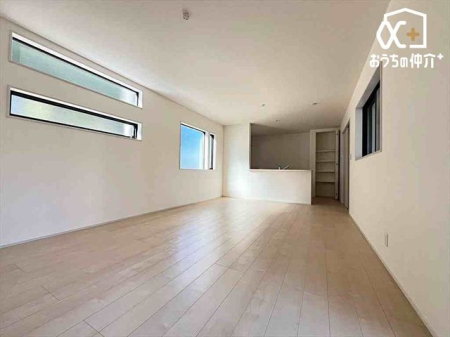 ���r���O �Ƒ��c�R�̎����߂���LDK