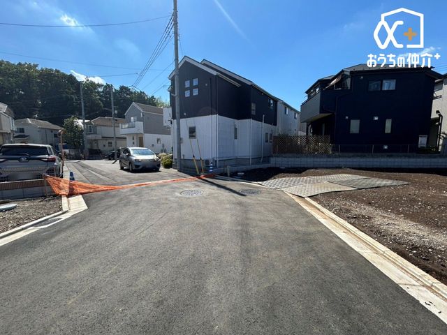 nOώʐ^ 悤ȐwiɁAXƘȂޓ@́Az̉b𑶕Ɏ󂯂BLт₩ŊJIȒ]ƁAՂƍ~蒍zɁAɏZ܂ґƎĒ܂