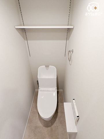 gC `Toilet`gꏊ炱A₨|ȒPȃVvȃfUC̗p܂BǖʂɒI܂̂ł[邱Ƃł܂B