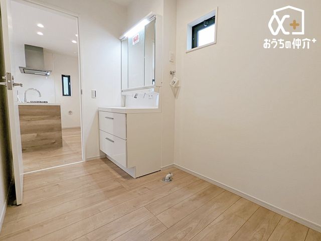 ʑEʏ ̂ʁXy[XłBƂ̂Xy[XłĈւ炭炭łB