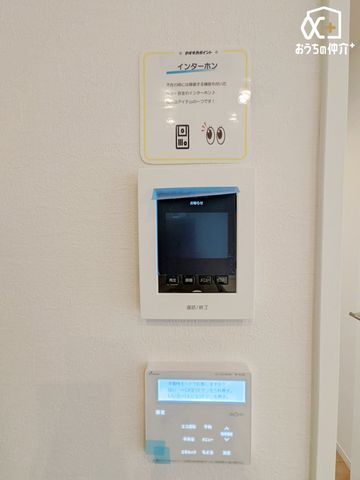 ̑ hƖʂłSTVj^[tC^[złB