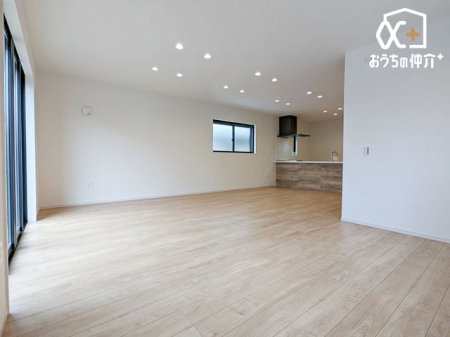 rO 傫ȑ炽Ղzޖ邢rOBƑc⃊bNX^CɍœKȊJӂԂłB