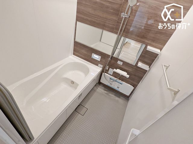  oX[ŃbNXoX^CBoX^uɂĊȂSƑ̂tbVB̔Ă鐴̂oX[B