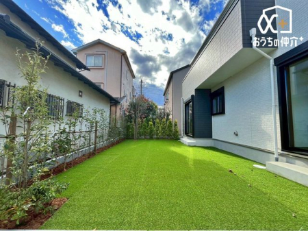 ���̑� �Z�܂��ɉ�����������炷���ʂȋ�ԁB�K�[�f�j���O��A�E�g�h�A���r���O�Ƃ��āA��炵�̕����L����㎿�ȃv���C�x�[�g�K�[�f���ł��B