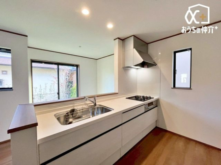 �L�b�`�� ���[���Q�̈����o�����̃L�b�`���͒����������o���₷�����܂��₷������ł��B