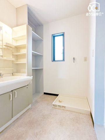 ʑEʏ ʕǍDȃh[Xy[XłB