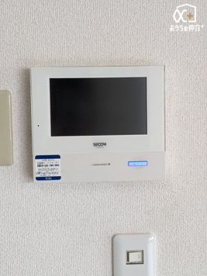 ̑ hƖʂłSTVj^[tC^[złB