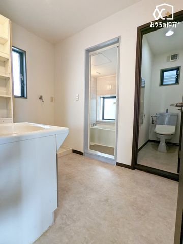 ʑEʏ LXƂʃXy[XŒ̎xxX[YłI