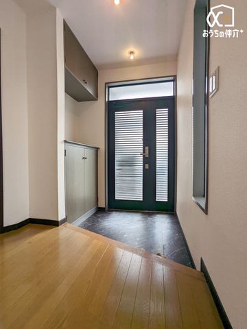  t̃V[Y{bNXAC⏬[łAւXbLA̐gxxKɂȂ܂B