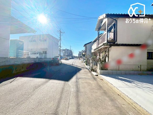 ���n�O�ώʐ^ �O�ʓ��H�͌��ʂ����ǂ��A���X�̏o��������₷�����B�������������͋C�ŁA���S���ĕ�点�闧�n�ł��B