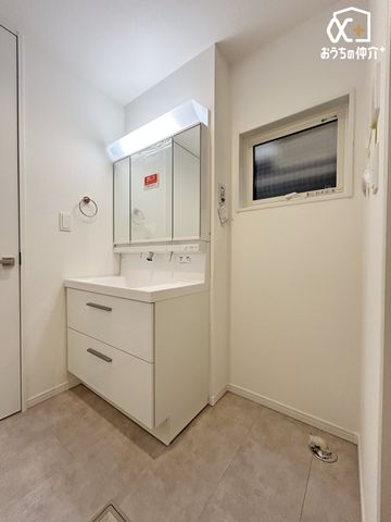 ���ʑ�E���ʏ� -