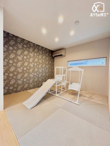 ̑ ȃANZgNX̃rȌR[i[