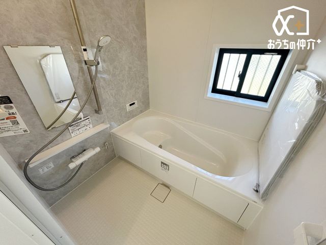  tBJV̂ɂ􂵂܂B傫ȑĂACs܂BLXƂőL΂ăbNXł܂B