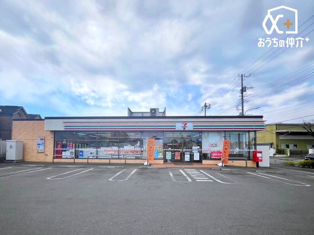 ���ӊ� �Z�u���C���u�����v���ĉ���5���ړX �k��2���B�߂��ɂ�������A�Ƃ��Ă����ꂵ���s�Z�u���C���u���t�A���ٓ���A�����������������BATM�̐ݒu������A�Ƃ��Ă��֗��Ɏg���܂��B 140m