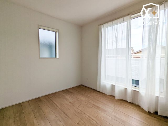 q qɃIXXȗm̗lqłBoRj[ɖʂĂ邽߁AC₷qB[Xy[XƂ܂B